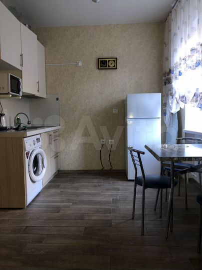 2-к. квартира, 60 м², 2/8 эт.