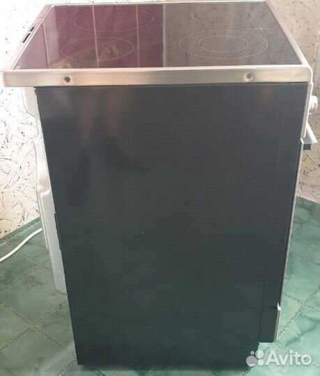 Продам стеклокерамическую плиту AEG 47005V9-MN