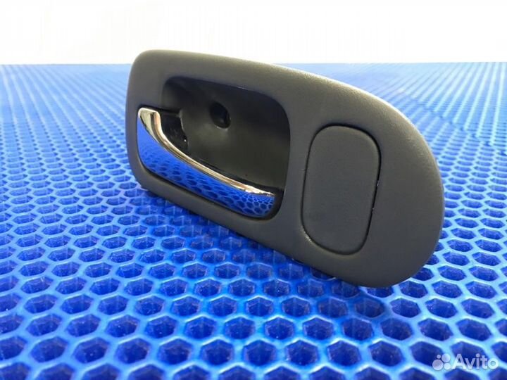 Ручка двери внутренняя задняя левая Rover 400