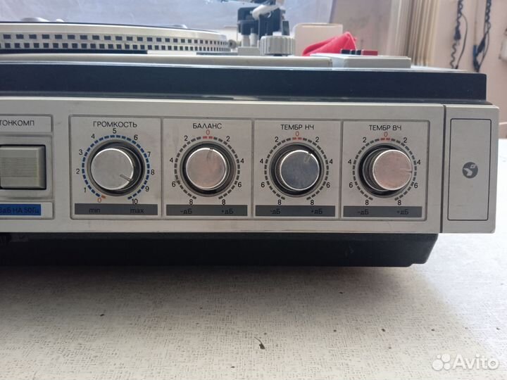 Проигрыватель винила Вега 109 стерео