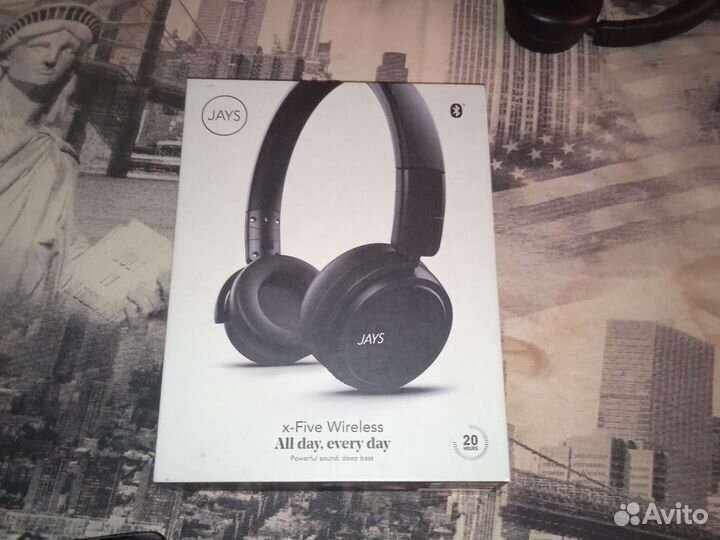 Беспроводные наушники jays