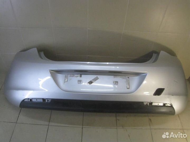 Бампер задний Opel Astra J 2010
