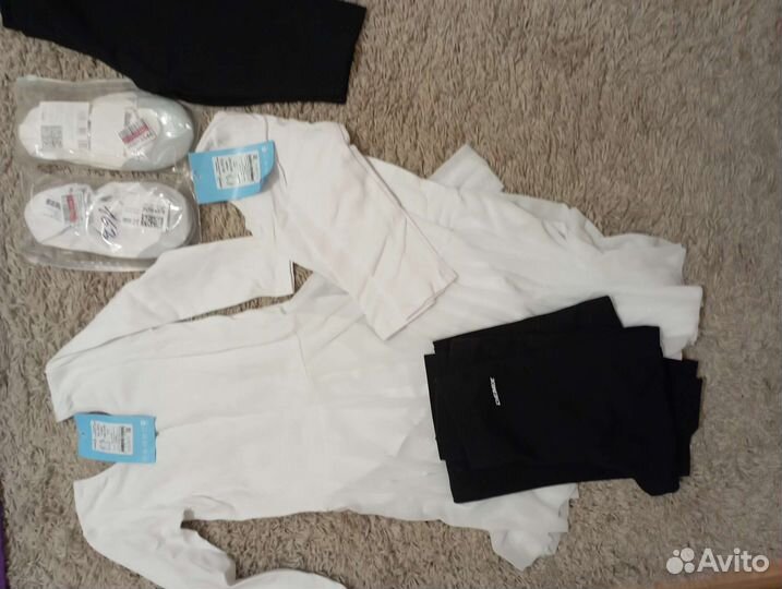 Купальник гимнастический, спортивный белый