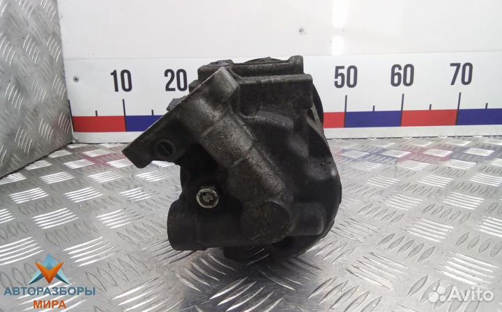 Компрессор кондиционера Renault Trafic 3 2015