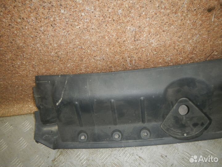 Кожух замка капота Audi RS5 2019 и далее