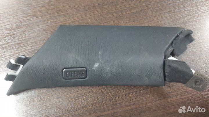 Обшивка стойки правая Bmw X6M E71 S63B44A 2009