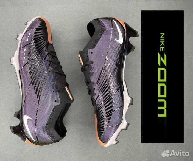 Футбольные бутсы nike