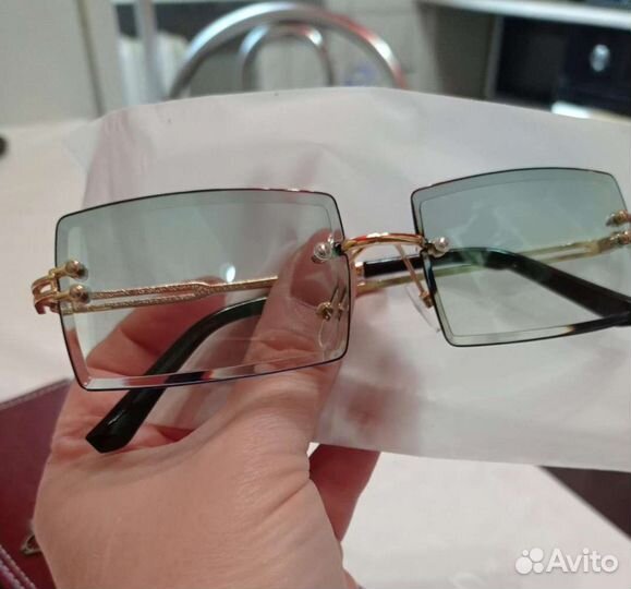 Солнцезащитные очки женские