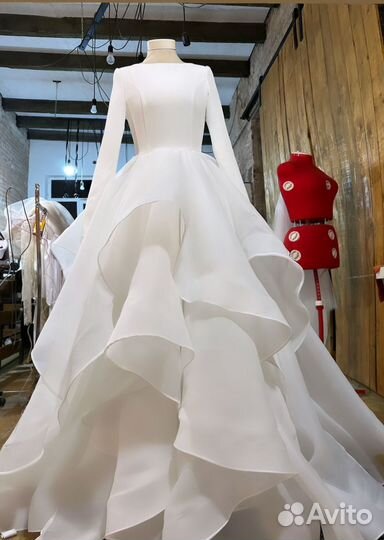 Свадебное платье