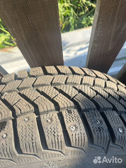 Viatti Brina Nordico V-522 215/55 R16