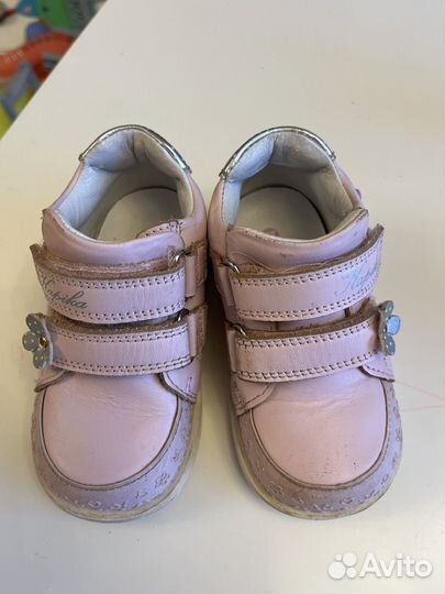 Ботинки демисезонные для девочки 22 размер