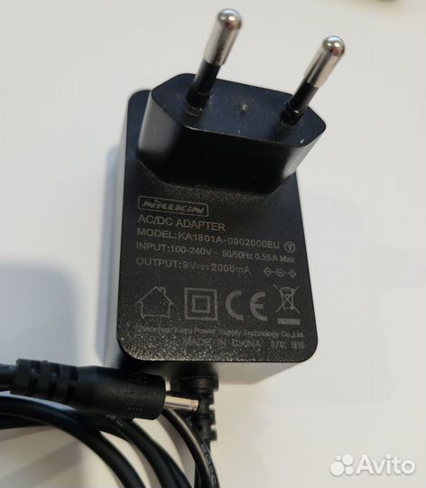 Беспроводная зарядка Nillkin MC030 LED 10Вт Qi