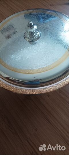 Блюдо большое, круглое