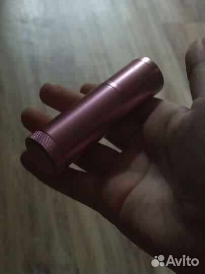 Фонарик для того что бы сушить гель лак