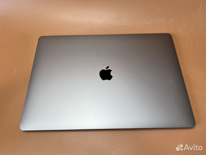 MacBook Pro 16 i9 2.4/32/8gb 5500/512/AppleCare+