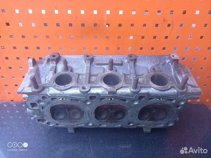 Головка блока цилиндров Mitsubishi 3.0