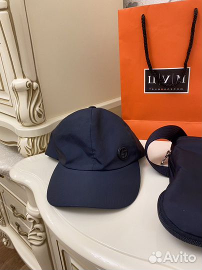 Бейсболка Giorgio Armani Kiton Zilli