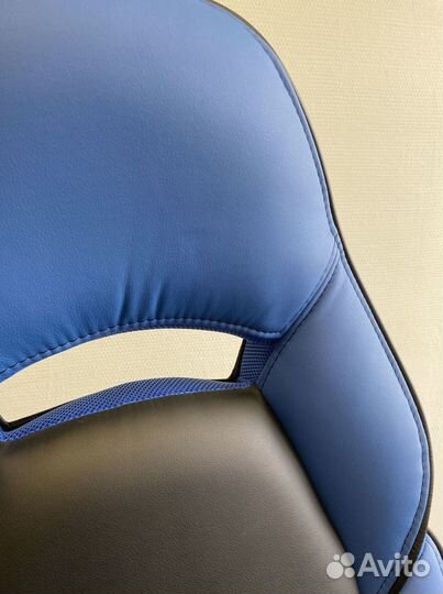 Компьютерное кресло