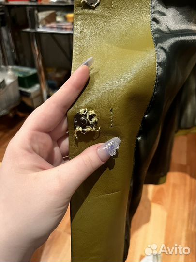 Кожаный плащ женский