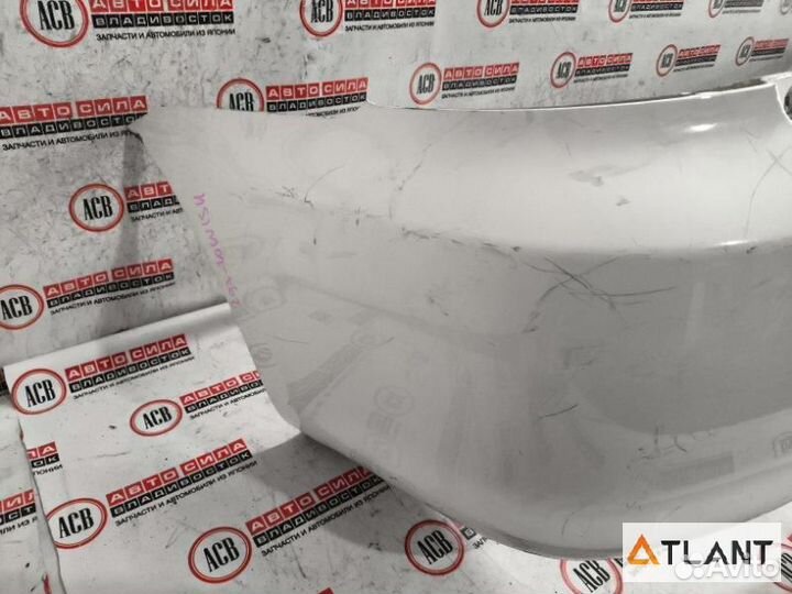 Бампер задний toyota wish