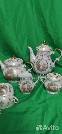 Чайный сервиз мадонна