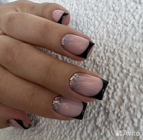 Маникюр/Педикюр