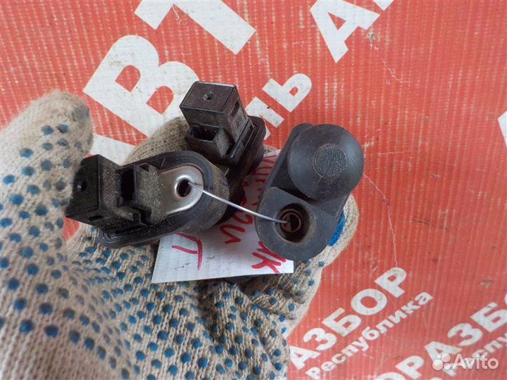 Концевик двери Subaru Forester S12 SH EJ25 2008