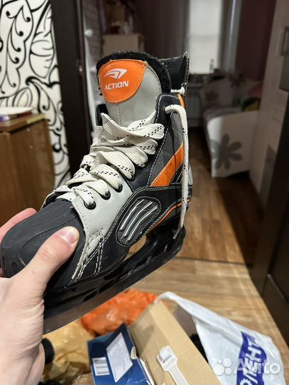 Коньки хоккейные 41 размер