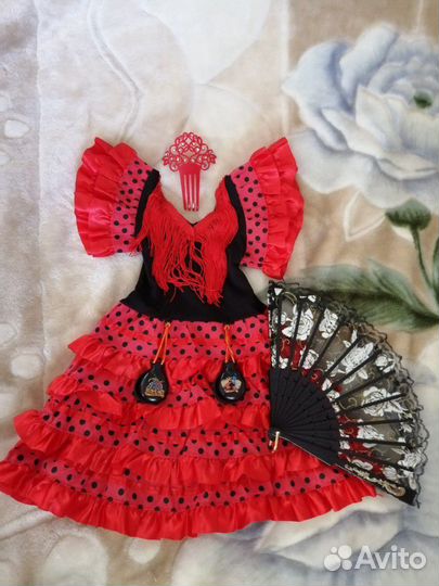 Костюм испанской танцовщицы фламенко