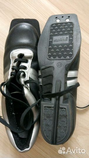 Лыжи с ботинки 43 размер