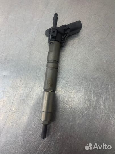 Форсунка Mercedes E-Class W211 OM642 3.0 CDI 2008