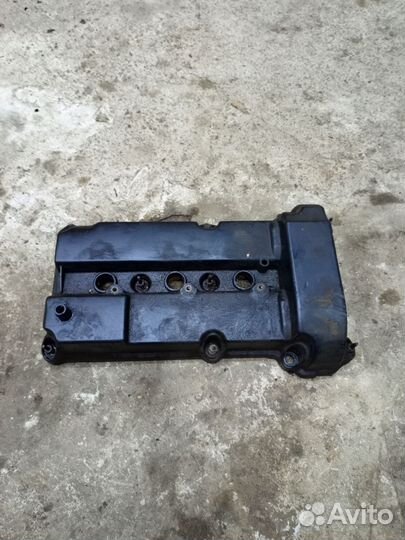 Клапанная крышка правая ford maverick 3.0 AJ09