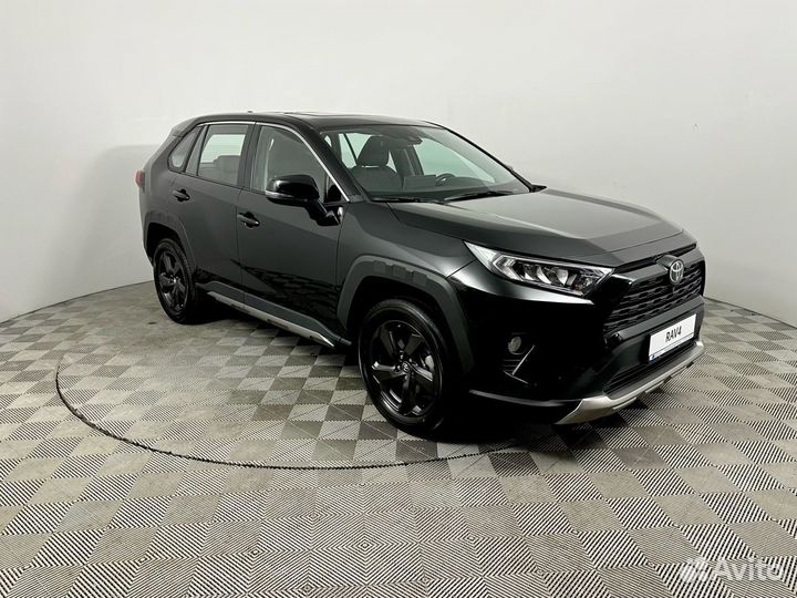 Toyota RAV4, 2023