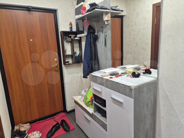 2-к. квартира, 68 м², 6/17 эт.