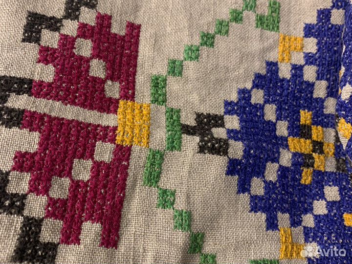 Сеатерть льняная, ручная вышивка размер 1600х1850