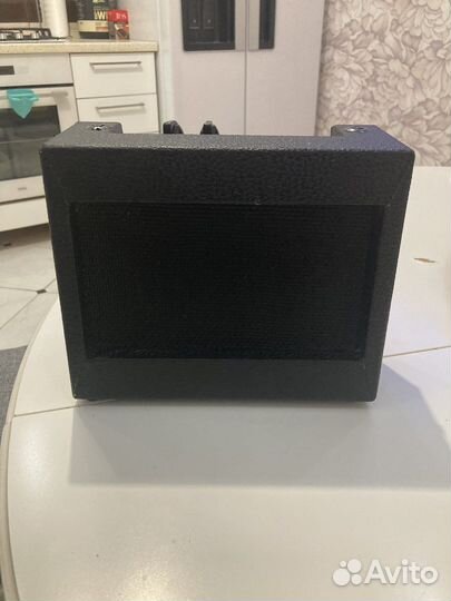 Гитарный усилитель