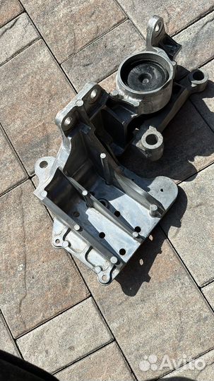 Подушка двигателя nissan qashqai j10