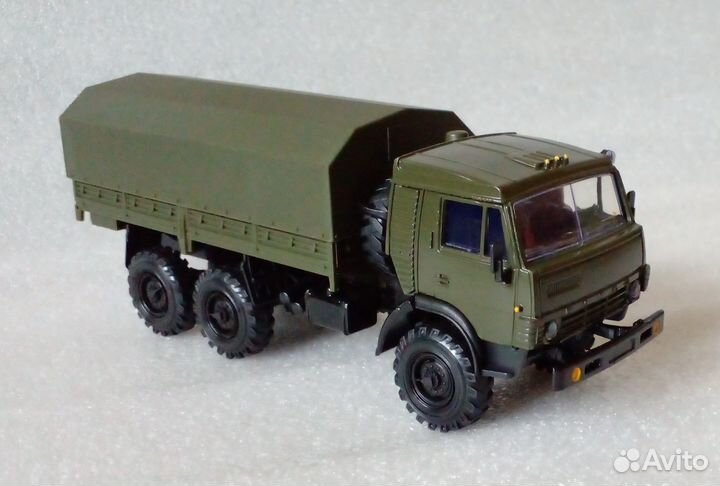 1/43 модели Элекон