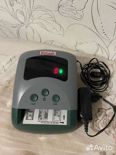 Детектор банкнот DoCash 430