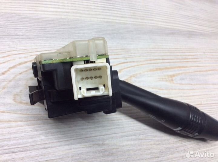 Переключатель стеклоочистителей левый Mitsubishi