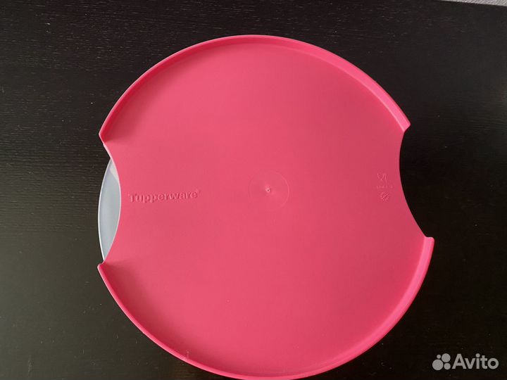 Контейнер новый для сладостей Tupperware