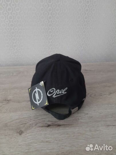 Бейсболка opel