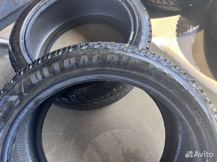 Goodyear Ultra Grip Ice Arctic 2 235/45 R18 98T