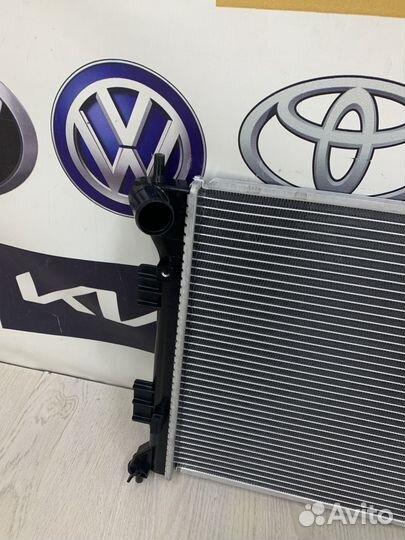 Радиатор охлаждения двигателя основной Kia ceed 2