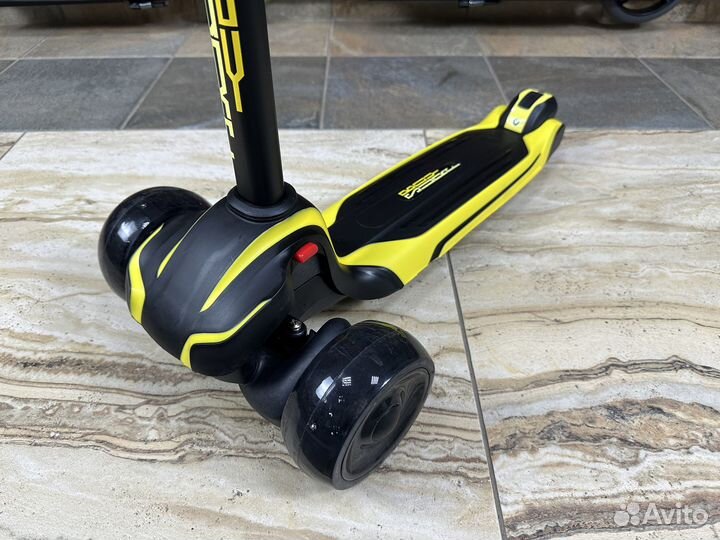 Самокат детский трехколесный TechTeam Surf Boy