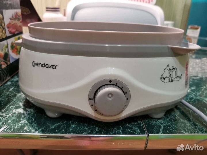 Пароварка Endever Vita 170