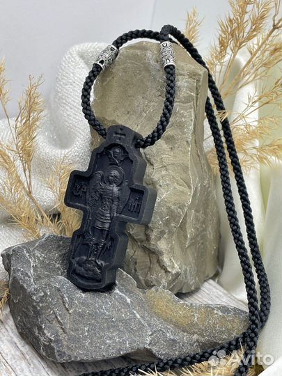 Крестик с Архангелом Михаилом