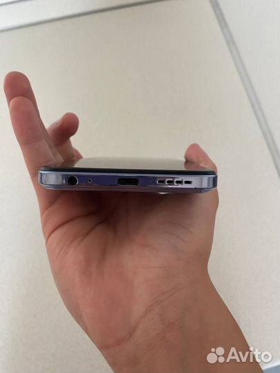 TECNO Pova Neo 2, 4/64 ГБ