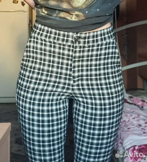 Клетчатые скинни брюки