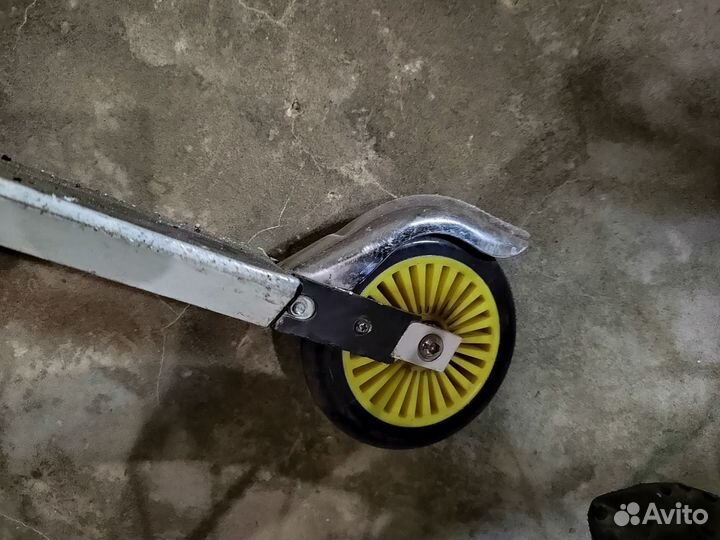 Самокат детский axelo